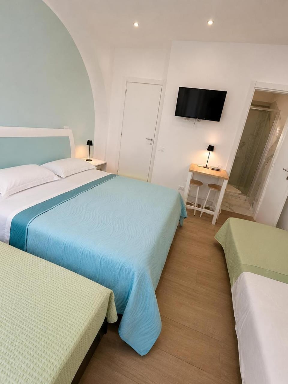 Riviera AlbaChiara B&b Bed and Breakfast in Anzio