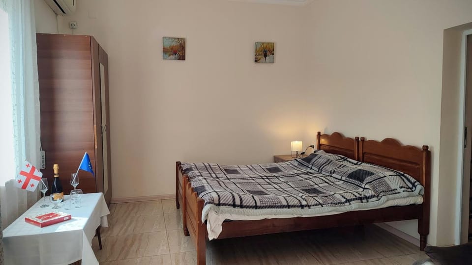 У Томары Apartment in Adjara, Georgia