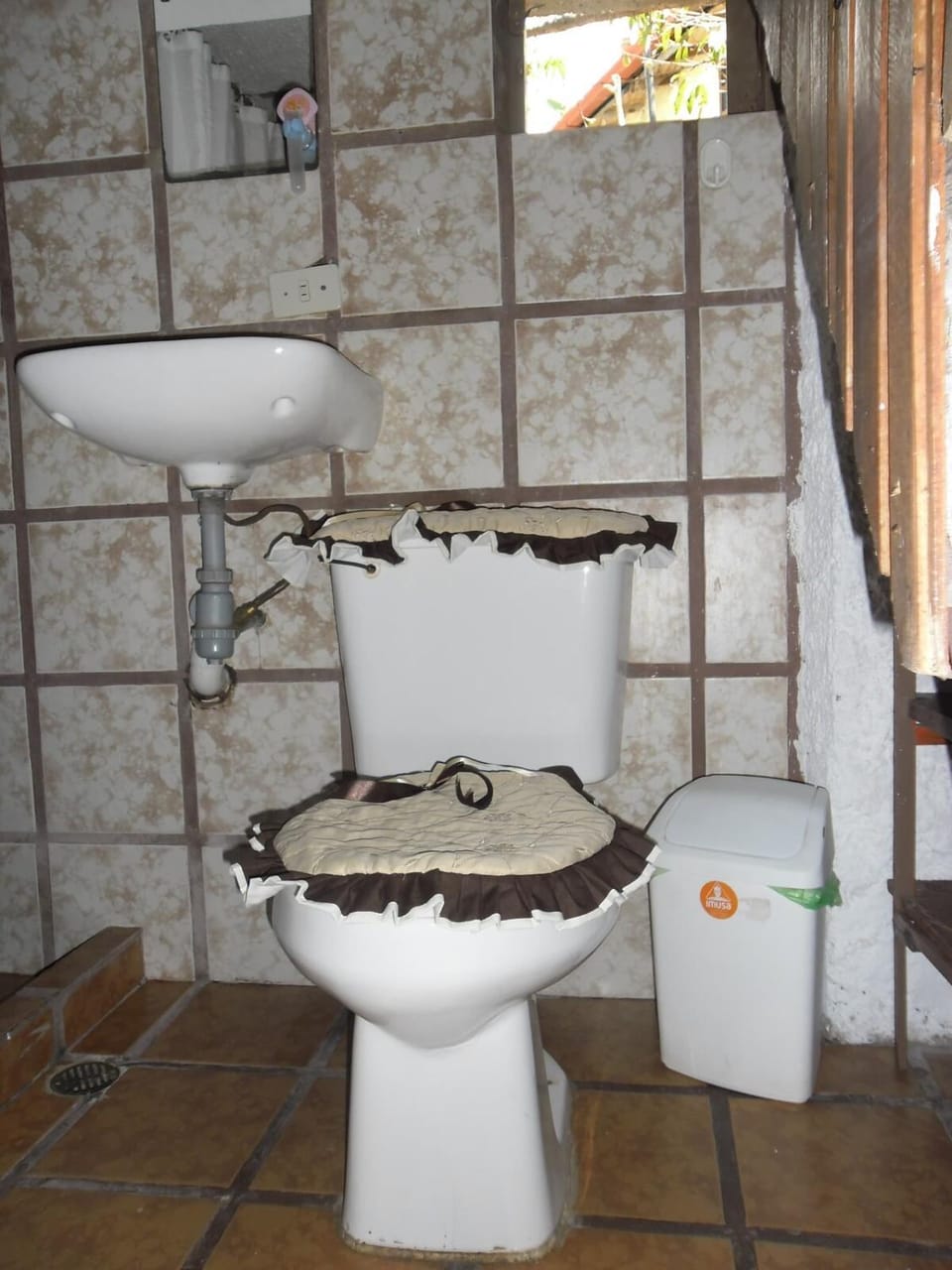 Cabaña tipo anexo con estacionamiento privado Apartment in Venezuela