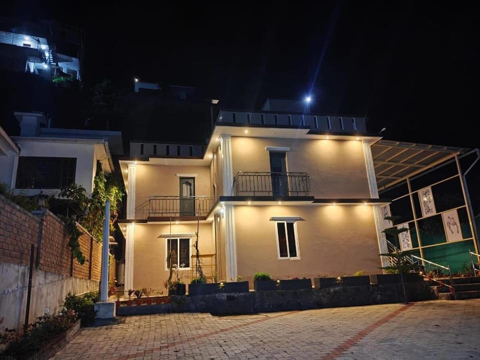 Property building, Night