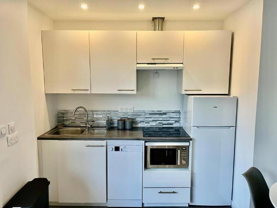 La KAZA Paris & Disney Apartment in Chelles