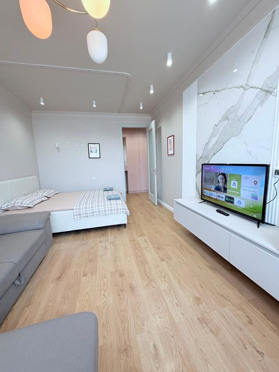 Elegant Apartment Airport Barys Arena EXPO Apartment in Kazakhstan