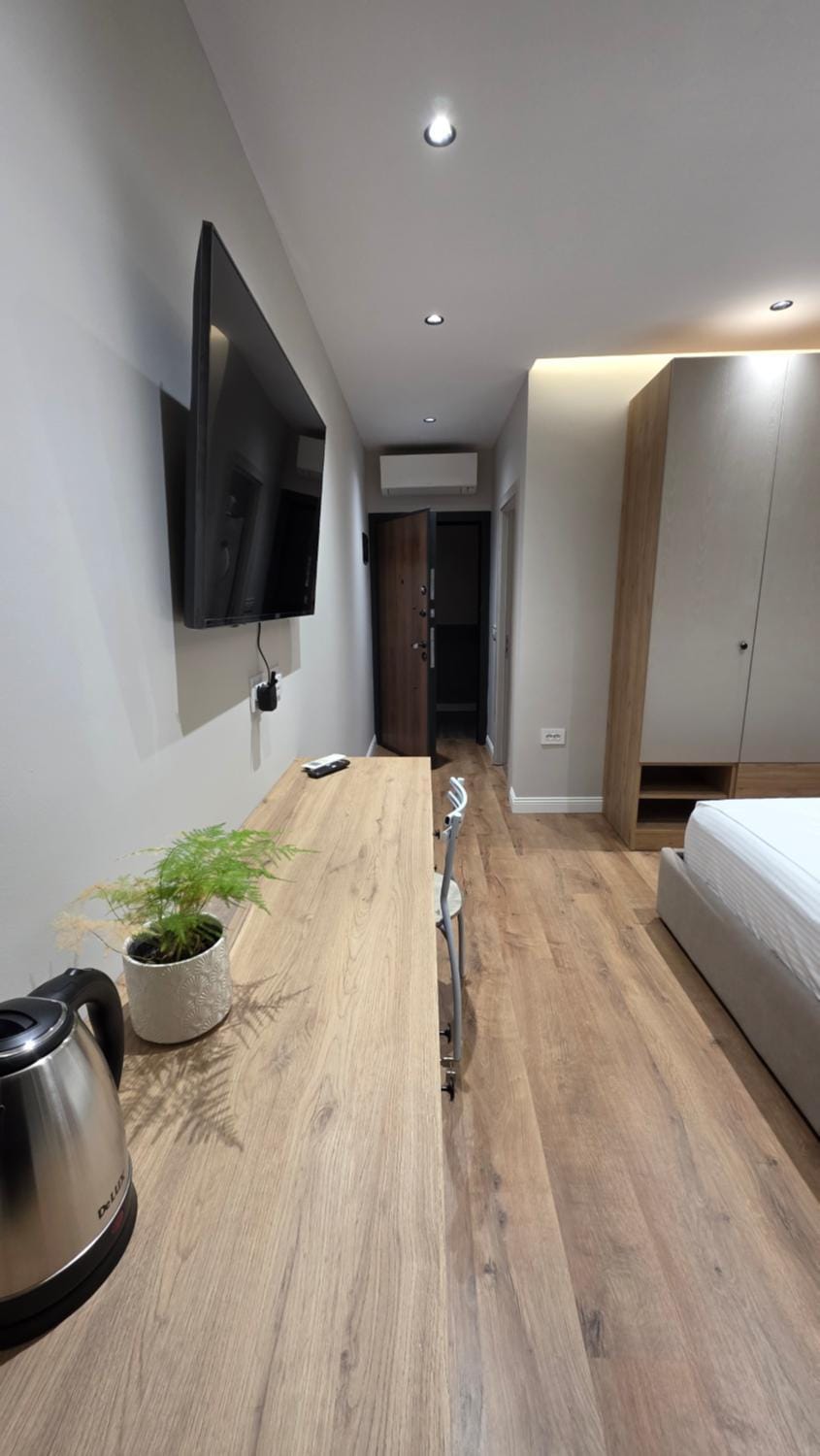 TV and multimedia, Seating area