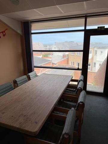 The Bank BnB Hirtshals Værelse 3 Hotel in Hirtshals