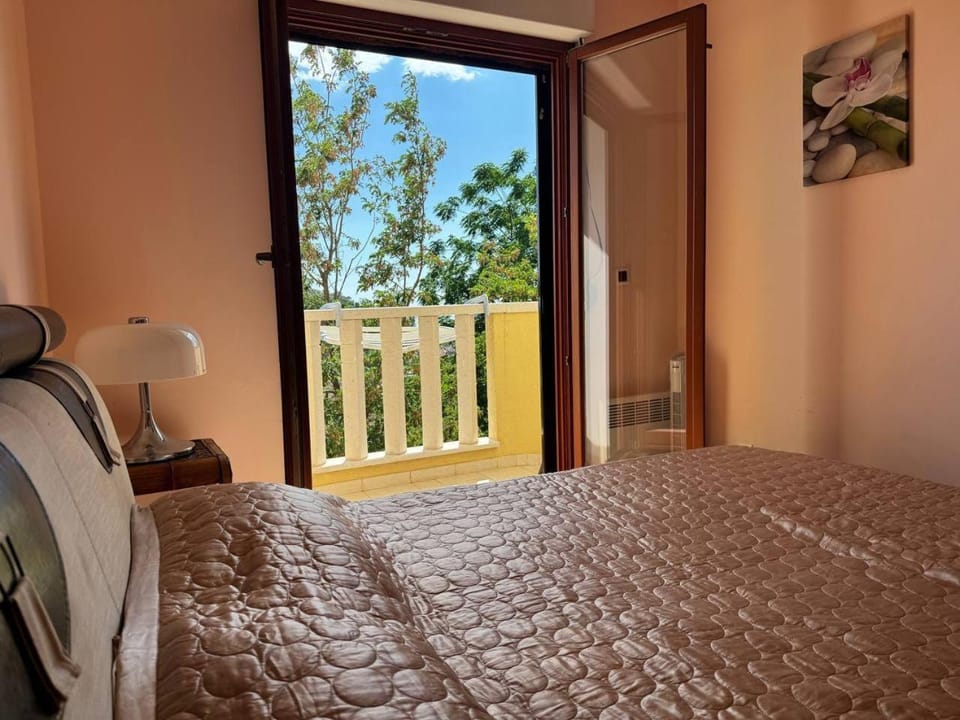 DerevPOP Apartment in Budva Municipality