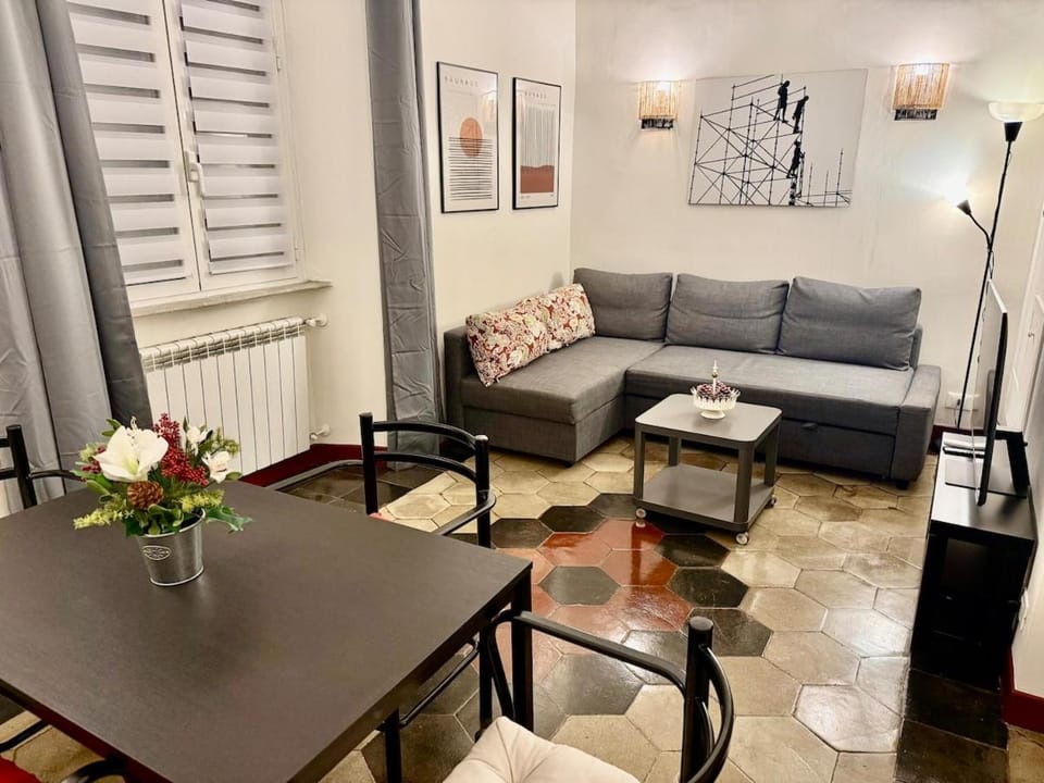 Plinio Suite Apartment in Rome