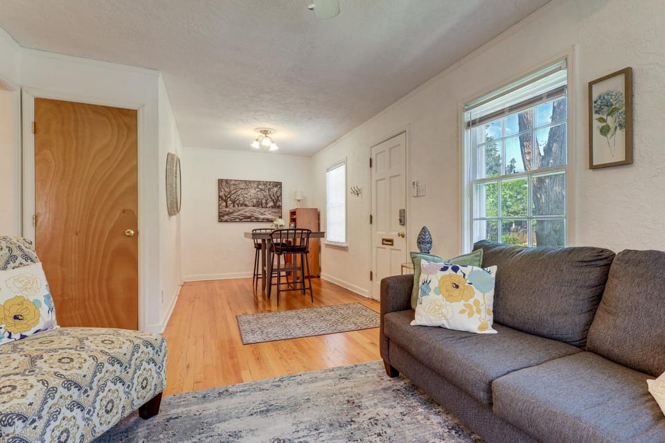 Close to Hospitals! Centrally Located Pueblo Condo House in Pueblo