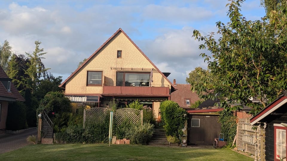 Property building, Balcony/Terrace