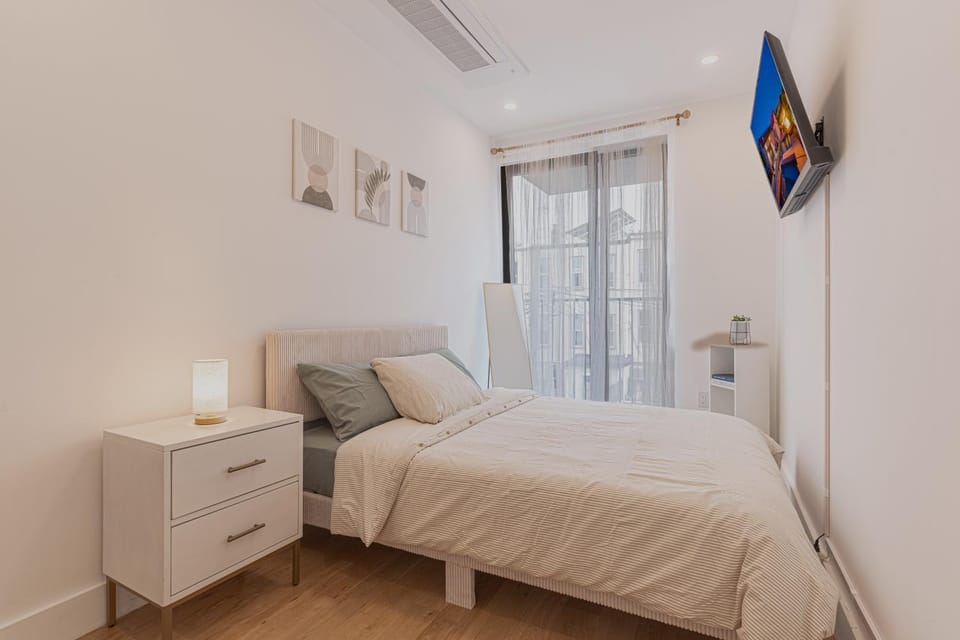 TV and multimedia, Bedroom