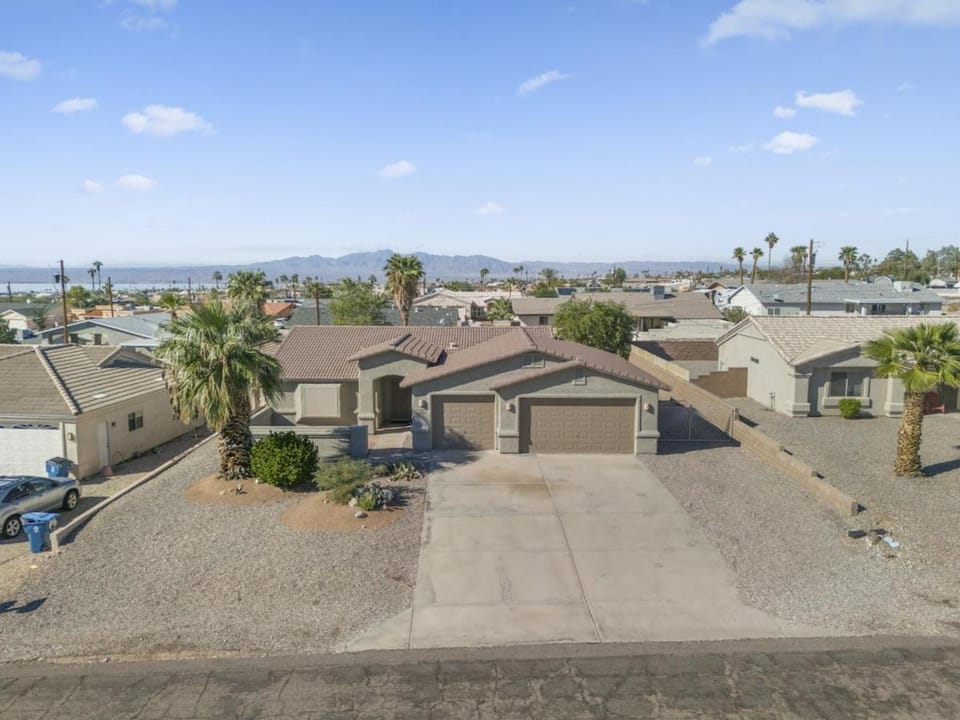 Havasu Appaloosa - Pool, Parking, Central Villa in Lake Havasu City