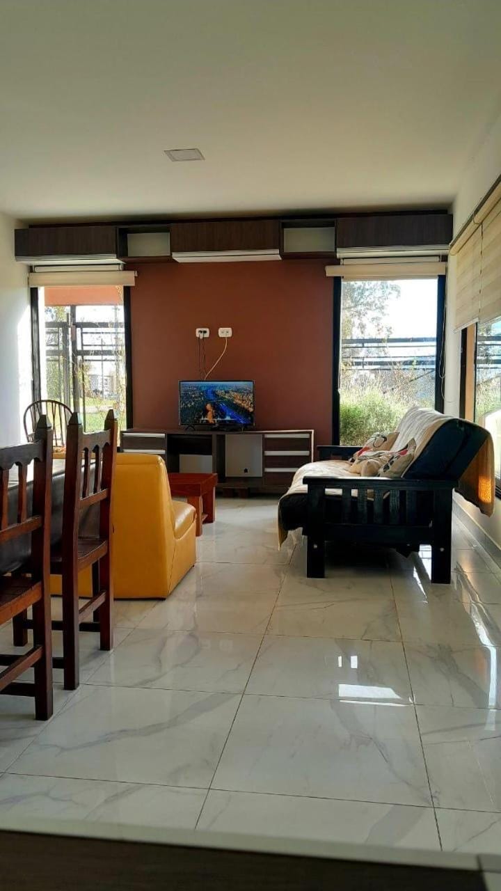 Casa alojamiento ,San Miguel del Monte House in Buenos Aires Province