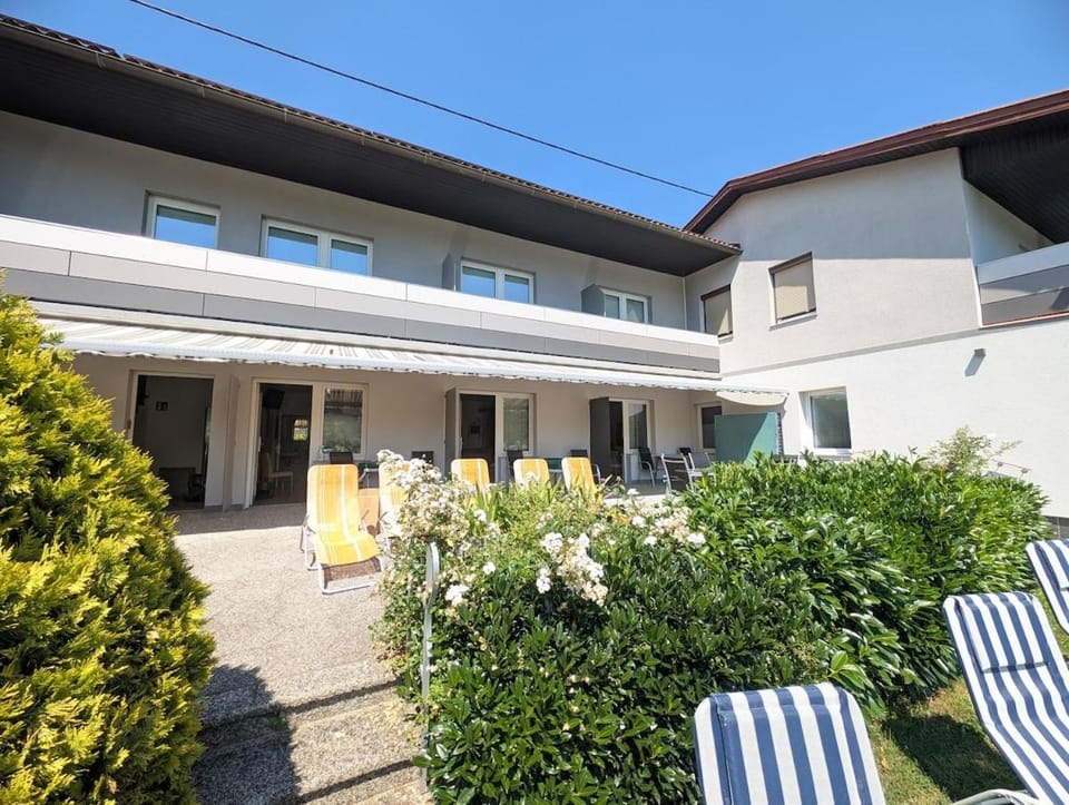 See 5 - Ruhiges Studio in See- und Promenadennähe inklusive Parkplatz Apartment in Carinthia, Austria