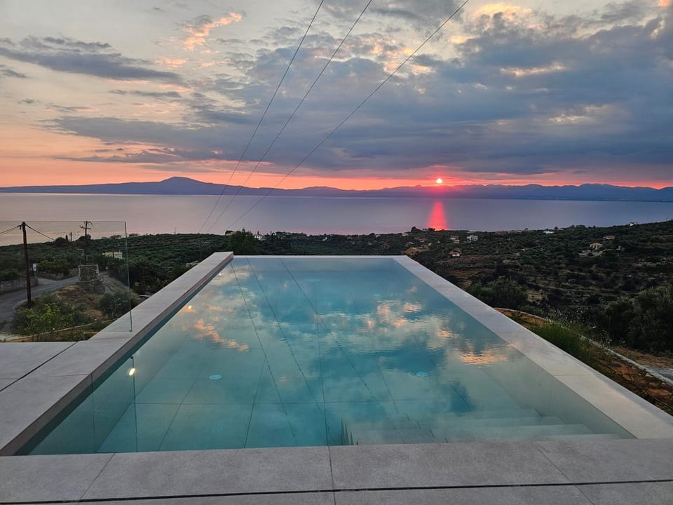 Pool view, Sea view, Sunset