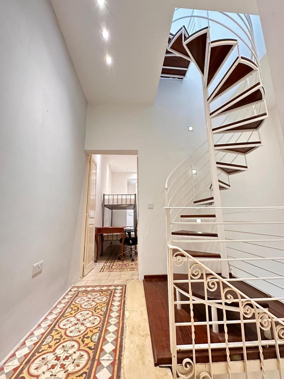 Maltese House Gzira Central House in Sliema