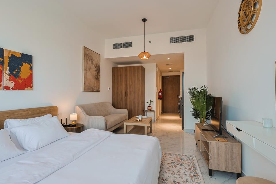 Sunny Studio Masdar Near Airport Apartment in Abu Dhabi
