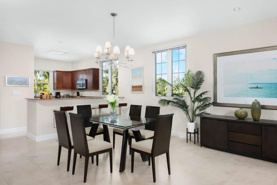 One Grace Bay Townhomes 3 BR- K205 House in Grace Bay