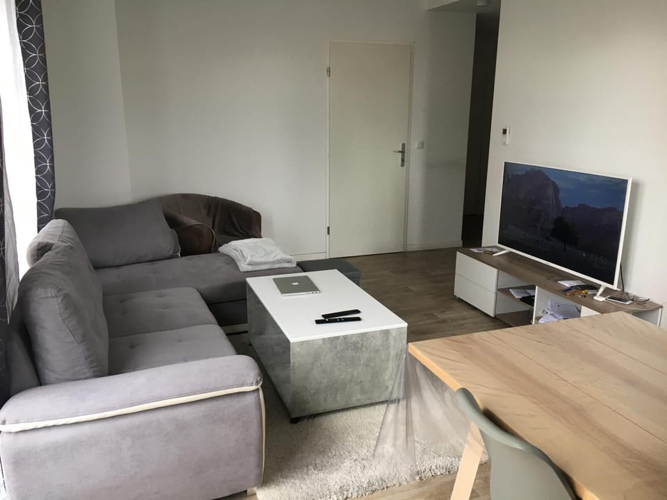 T2 to Massy, opera Apartment in Massy