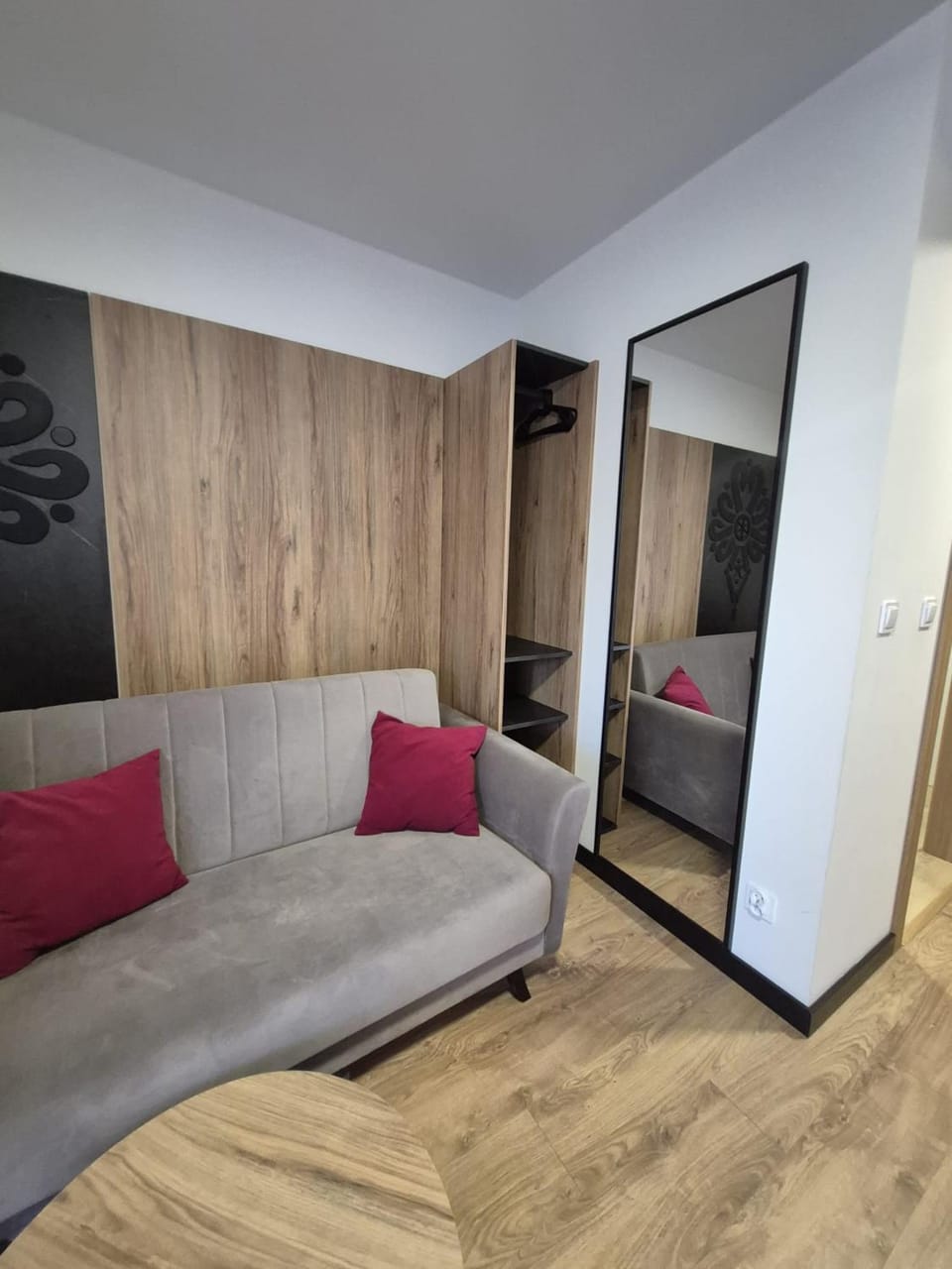 Bed, Photo of the whole room, Seating area, wardrobe