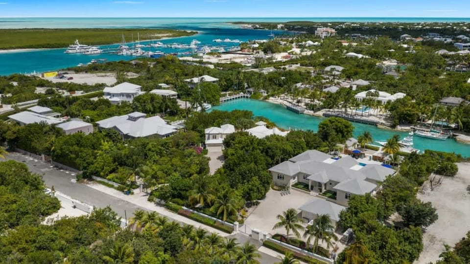 Villa Cariad Villa in Turks and Caicos Islands