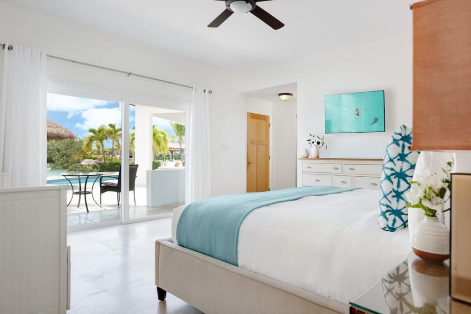 Private Waterfront Lifestyle Villa -Turks & Caicos Villa in Turks and Caicos Islands