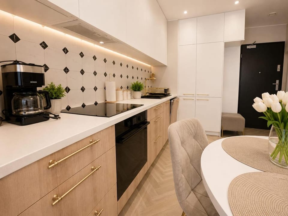 Kitchen or kitchenette, stove, kitchen