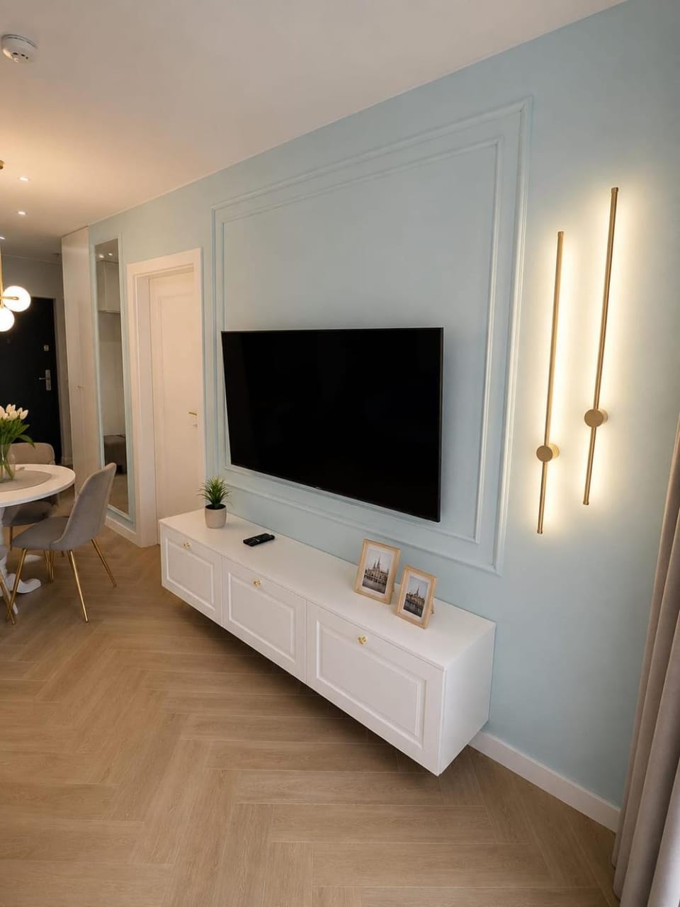 Communal lounge/ TV room, TV and multimedia, Evening entertainment