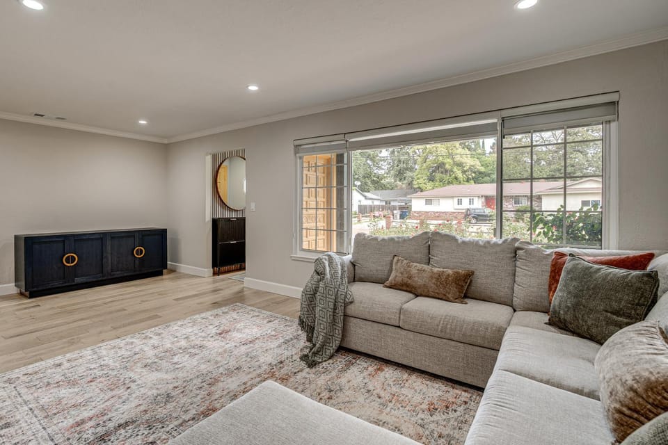 Sacramento Family Escape w/ Yard & Greenhouse! House in Sacramento