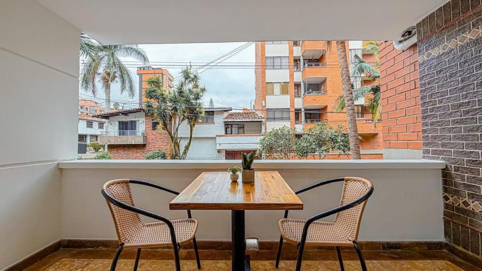Casa completa para 20 personas a 5 min del estadio Villa in Medellin