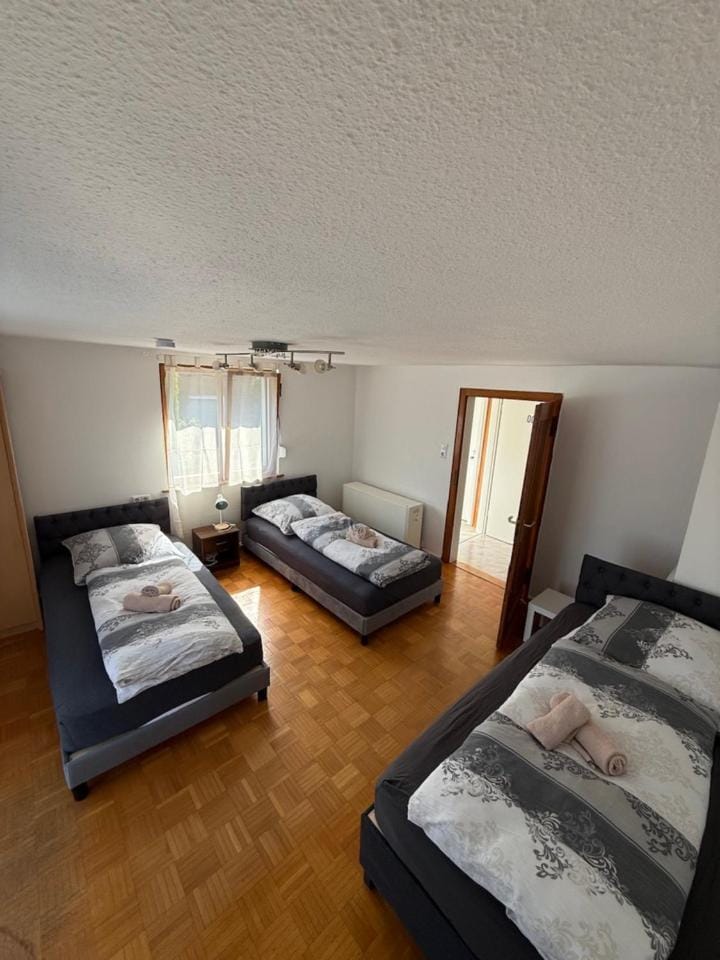 Team at Home Obergeschossapartment mit Balkon Apartment in Blaubeuren