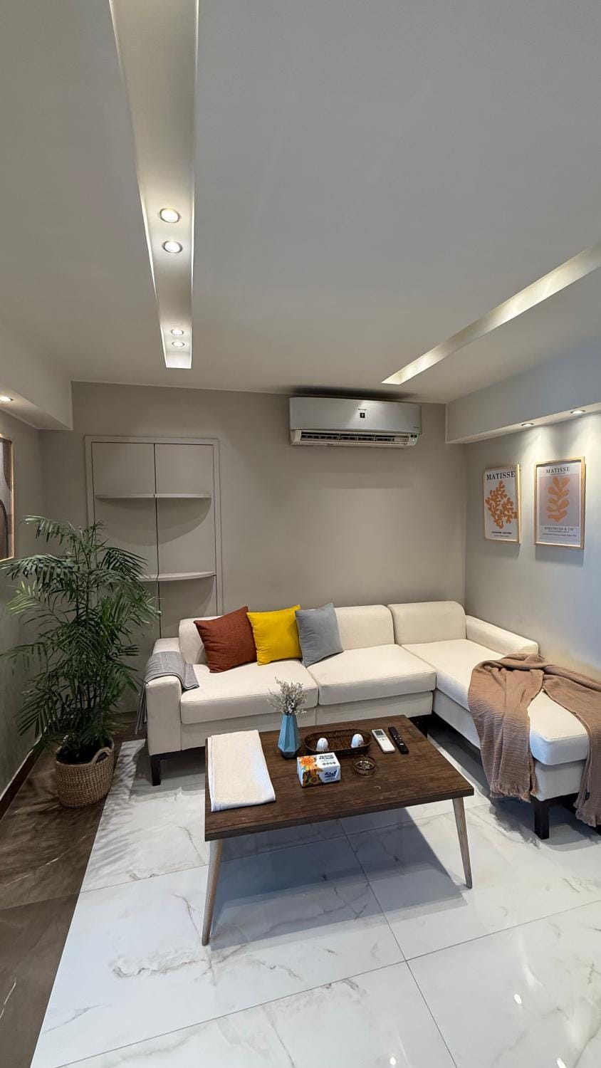 Living room, Seating area, air conditioner