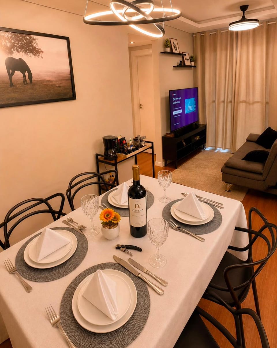Communal lounge/ TV room, Living room, Dining area