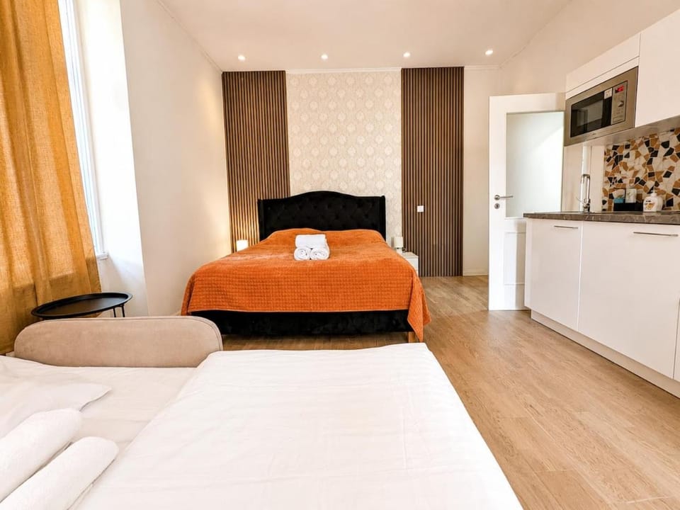 Bed, Photo of the whole room