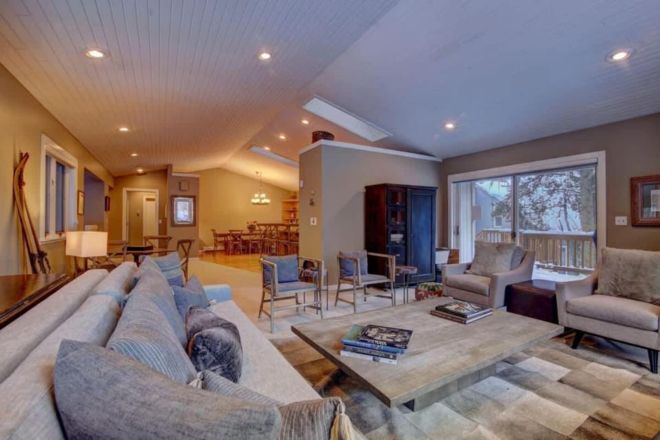 Vail Aspen Lane Ski Vacation House House in Vail