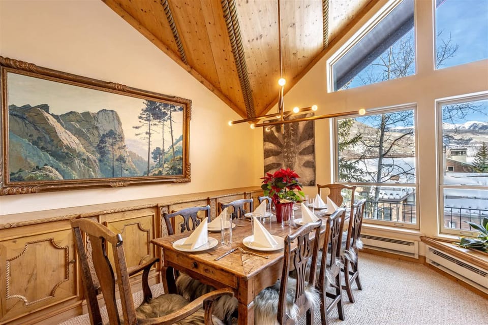 Ski-in Ski-out Fairytale House in Vail