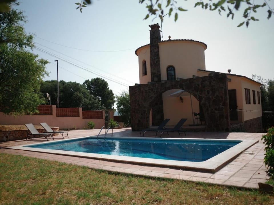 Villa Brisa de Les Gavarres House in Baix Empordà