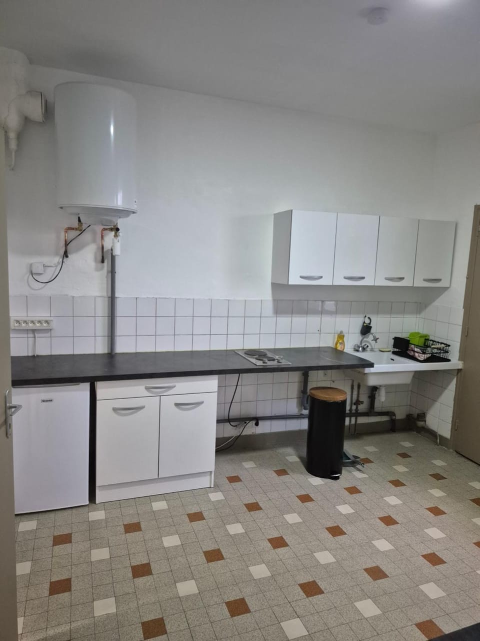 T2 avec terrasse privée en rez-de-chaussée Apartment in Villeurbanne