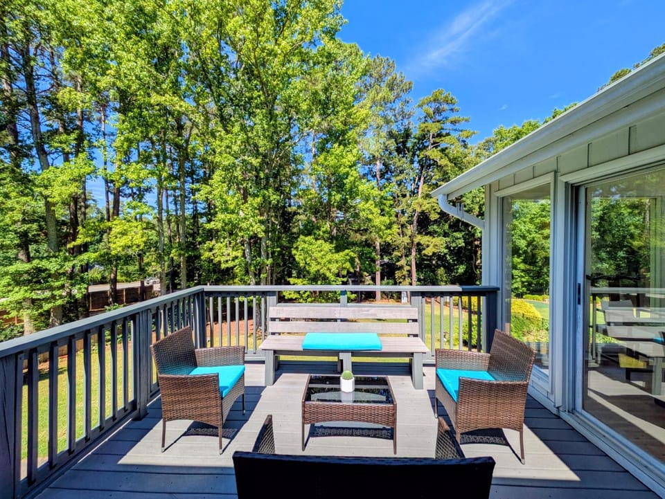 Patio, Garden, Balcony/Terrace