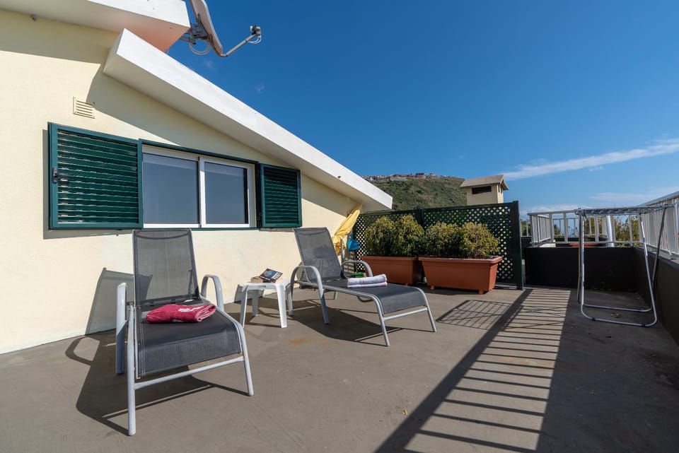 Property building, Balcony/Terrace