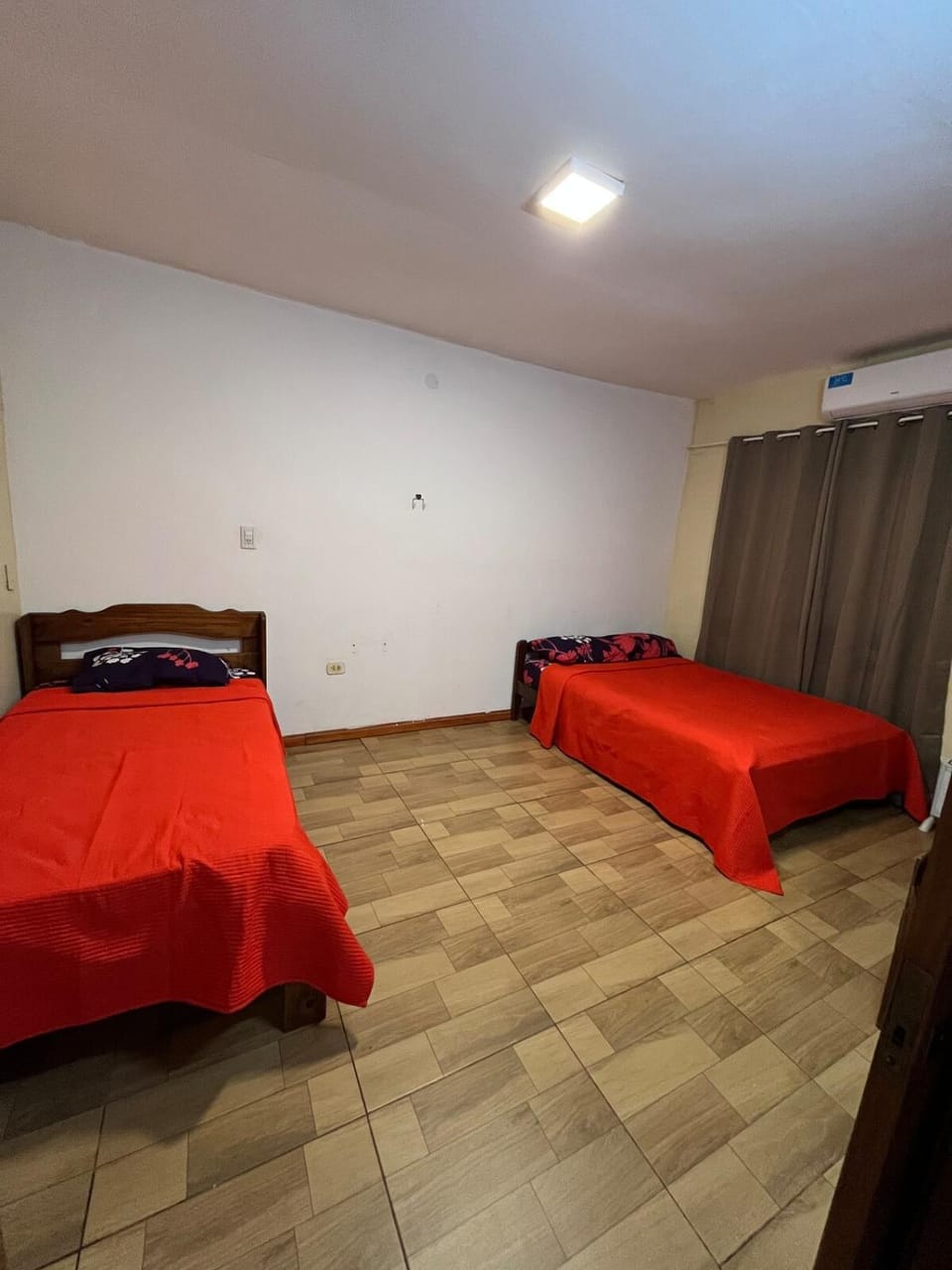 Apartament, downtown and bus station 10 minutes away Apartment in Puerto Iguazú