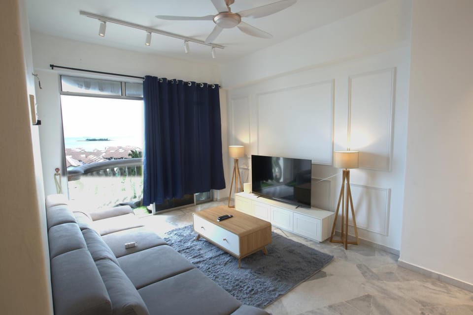 Communal lounge/ TV room, TV and multimedia, Living room, Photo of the whole room, Seating area, Evening entertainment