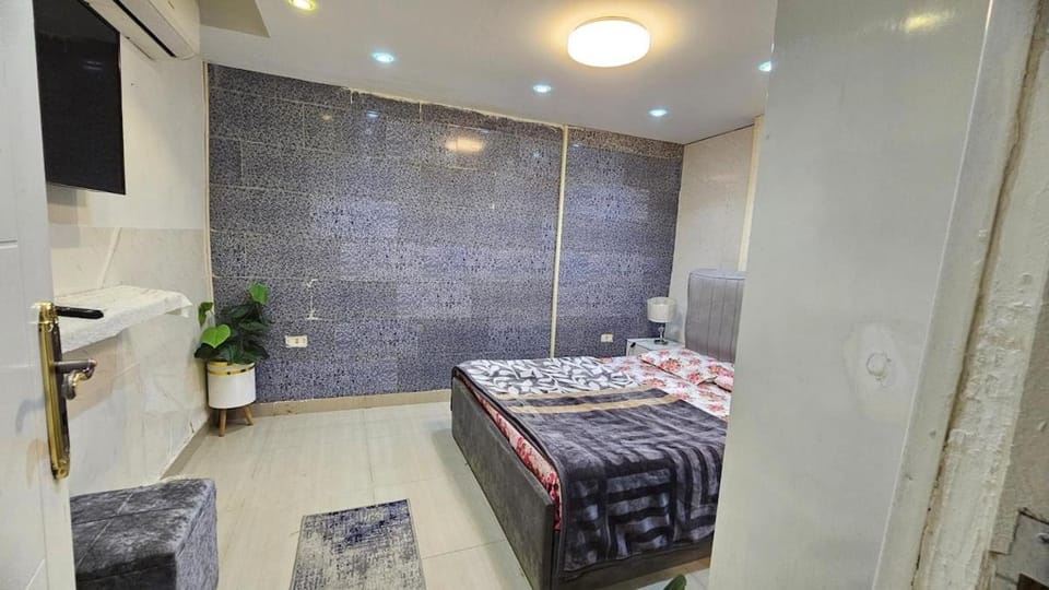 Impyria II Stylish Studio in Zamalek, Cairo Apartment in Cairo