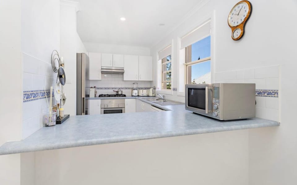Ocean Tracks Apartment in Kiama