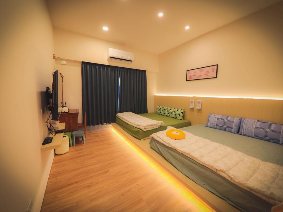 Photo of the whole room