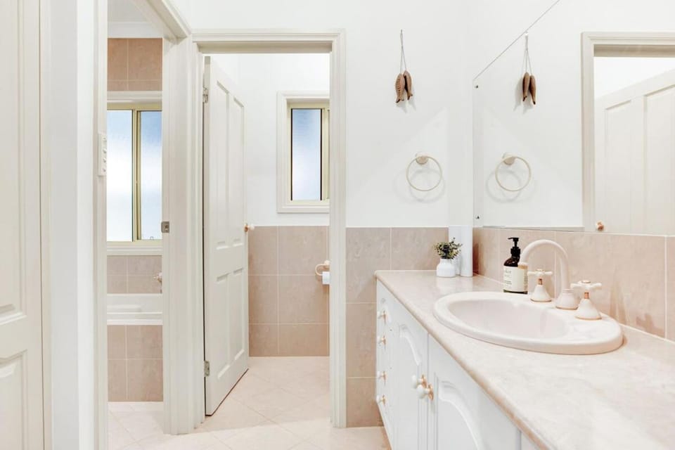 The Stately Way House in Wallaroo