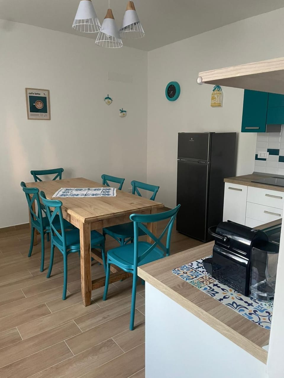 Restaurant/places to eat, Dining area, kitchen
