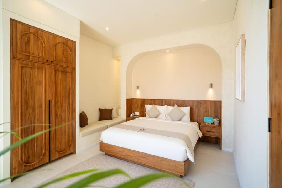 Heart of Bingin, 3BR Private Villa BoLi Villa in Bali