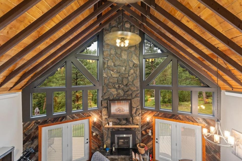 Stones Throw House in Pennington County