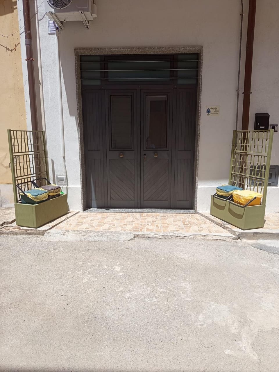 Curtigghiu Room Apartment in Avola