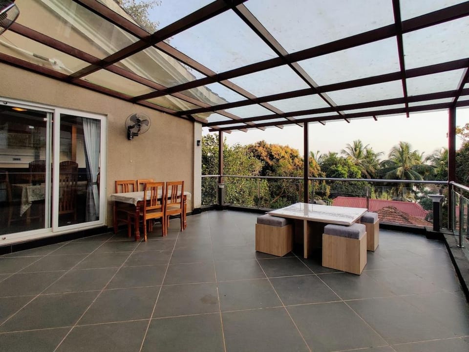 View (from property/room), Balcony/Terrace
