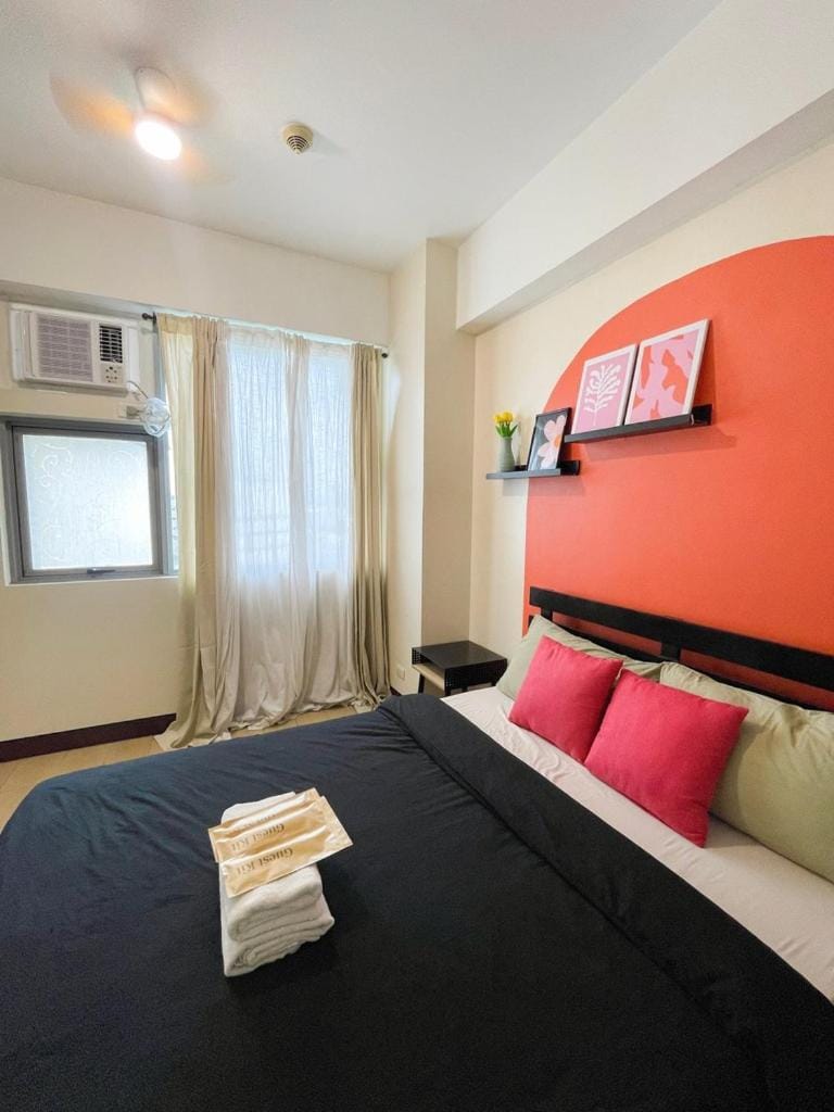 Cozy Manhattan Heights 2 Bedroom Araneta Cubao Apartment hotel in Pasig